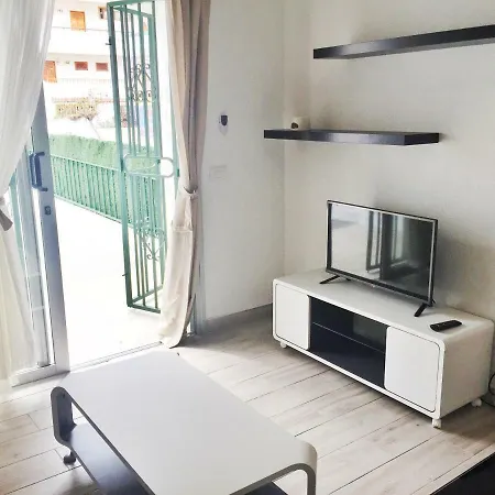 شقة Marvelous Two-bedroom Two Terraces Swimming Pool *